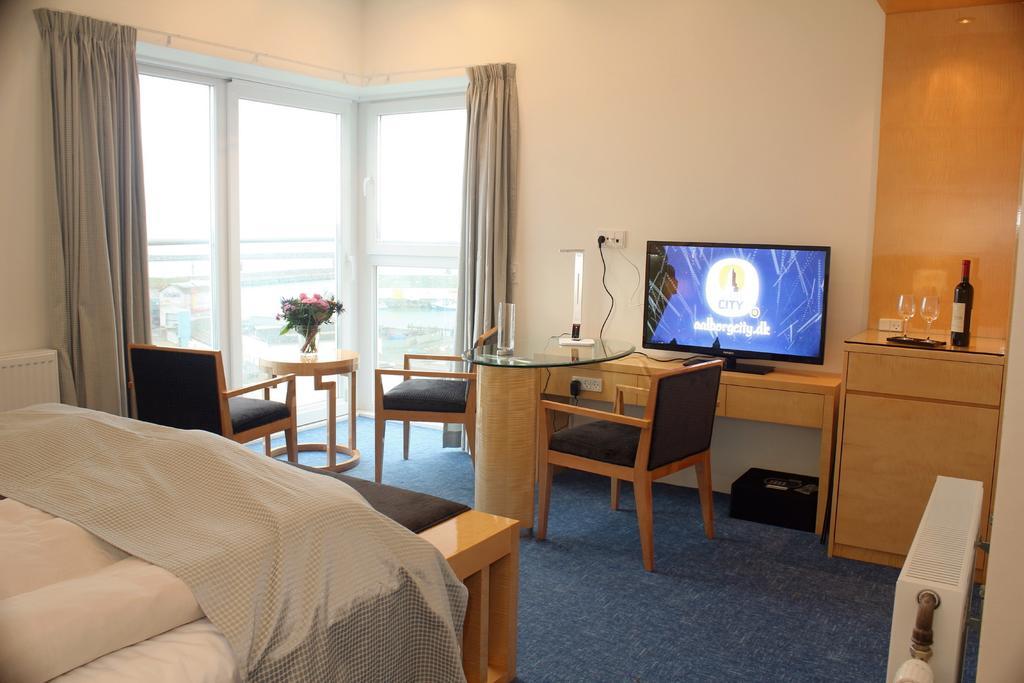 Seafront Hotel Hirtshals Phòng bức ảnh